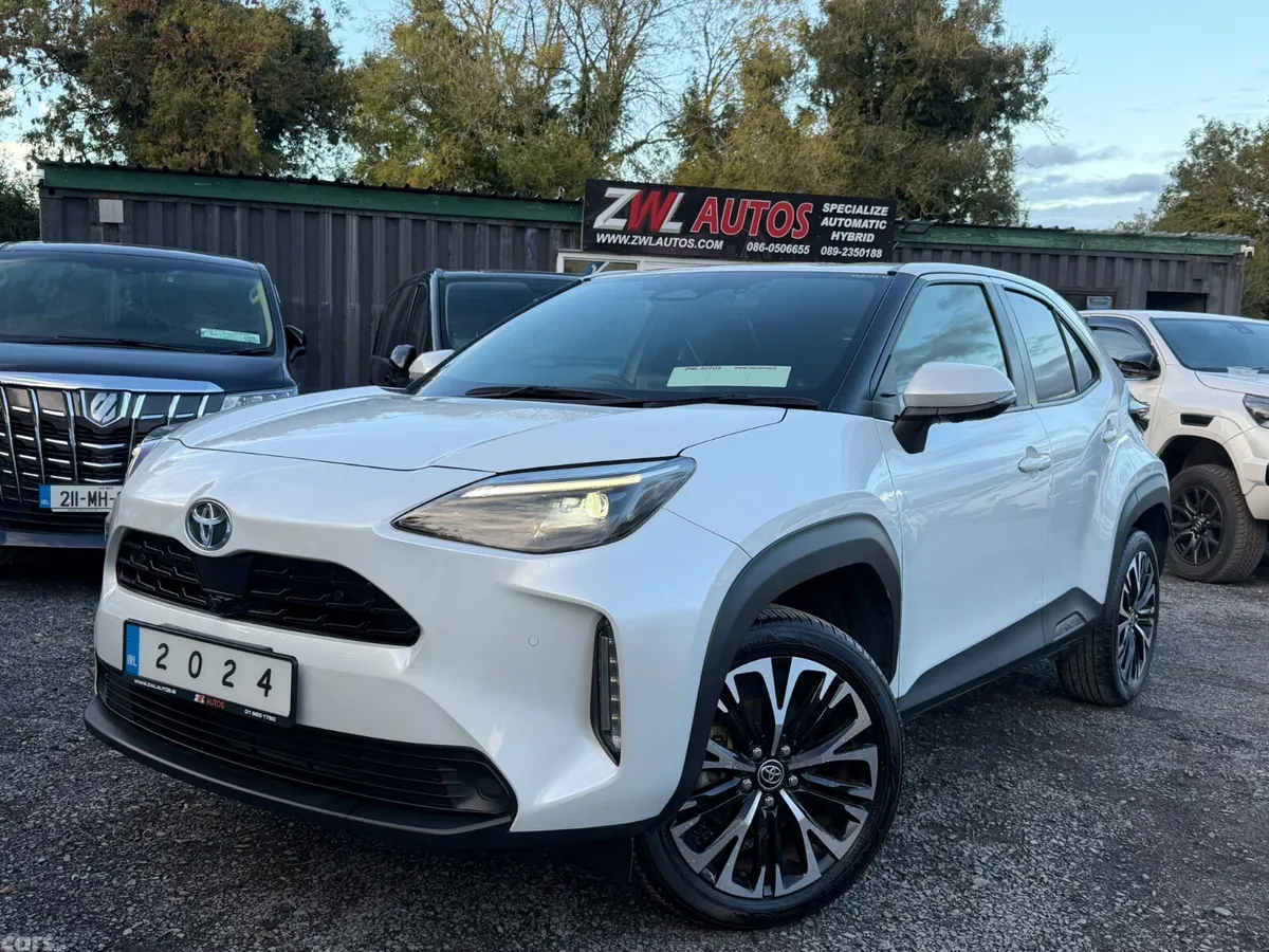 Toyota Yaris Cross MPV, Petrol Hybrid, 2024, White