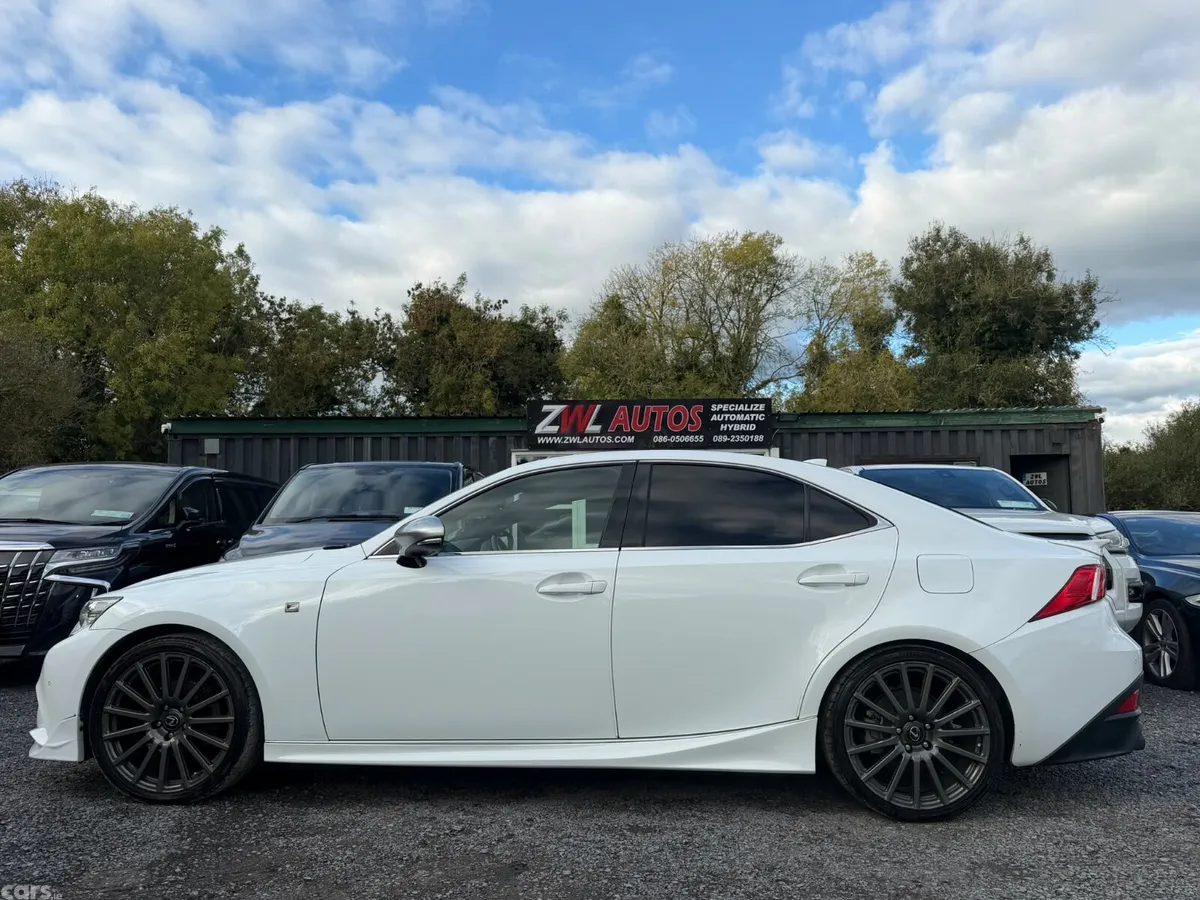 Lexus IS Saloon, Petrol Hybrid, 2016, White
