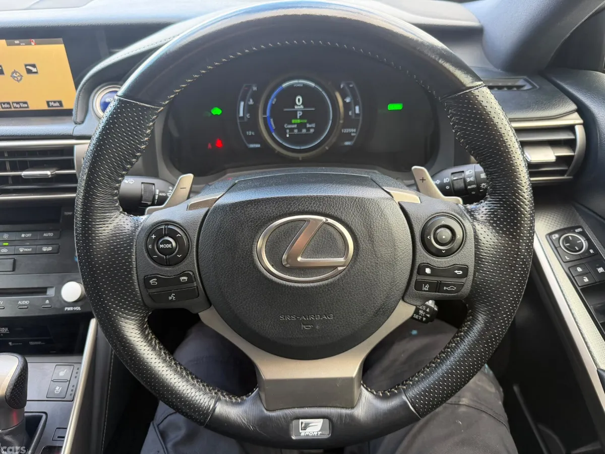Lexus IS Saloon, Petrol Hybrid, 2016, White