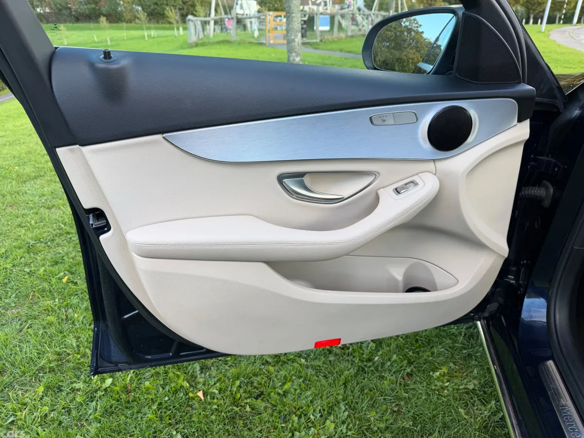 Mercedes-Benz C-Class Saloon, Petrol, 2018, Blue