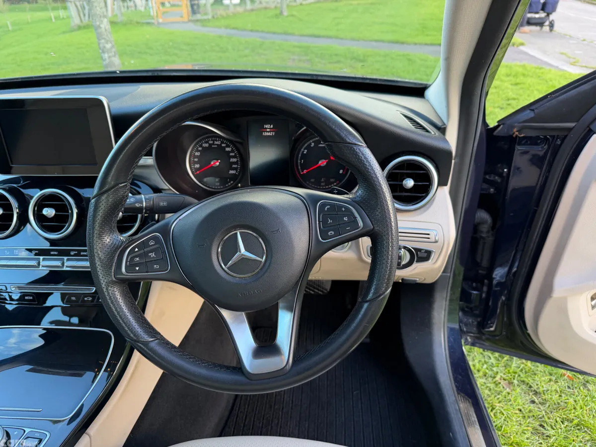 Mercedes-Benz C-Class Saloon, Petrol, 2018, Blue