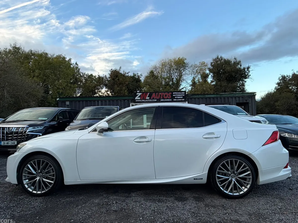 Lexus IS Saloon, Petrol Hybrid, 2014, White