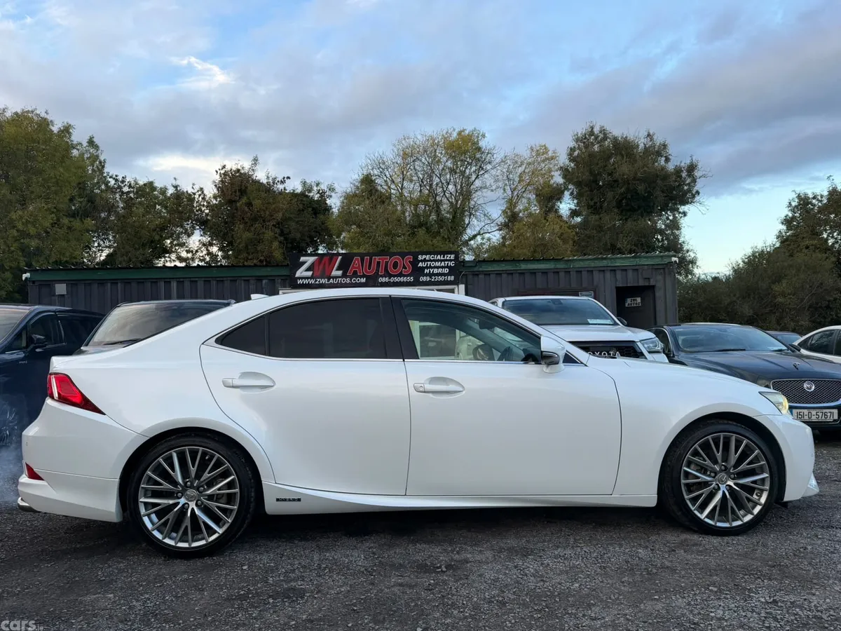 Lexus IS Saloon, Petrol Hybrid, 2014, White