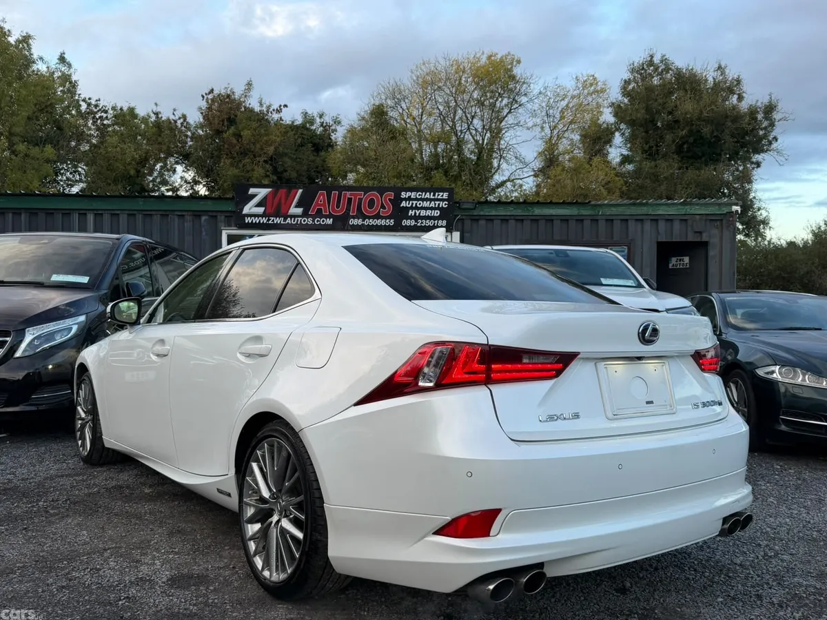 Lexus IS Saloon, Petrol Hybrid, 2014, White