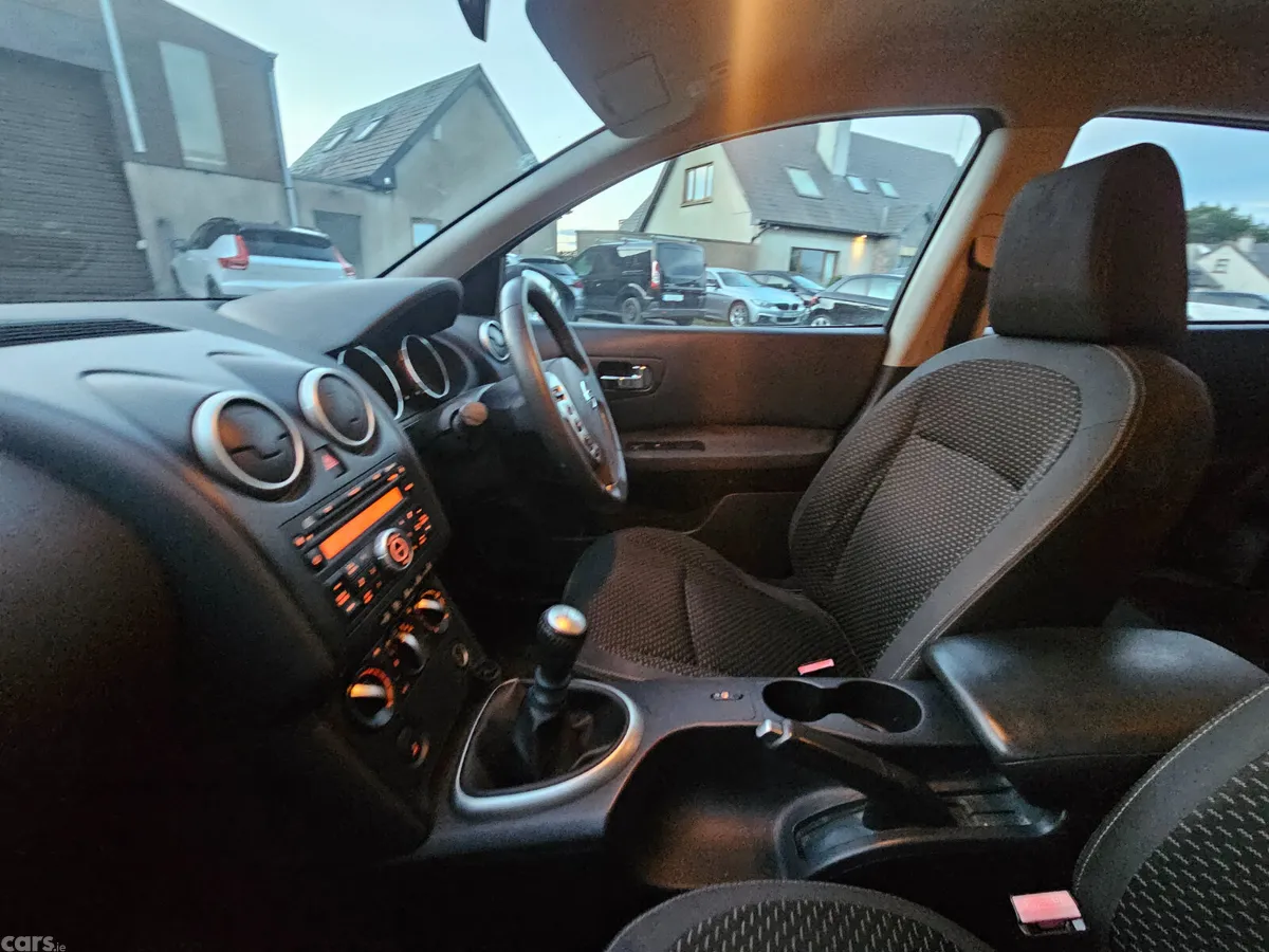 Nissan Qashqai Hatchback, Diesel, 2009, Black
