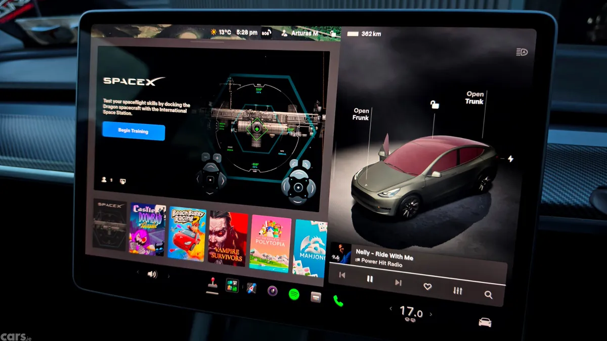 Tesla Model Y MPV, Electric, 2023, Black