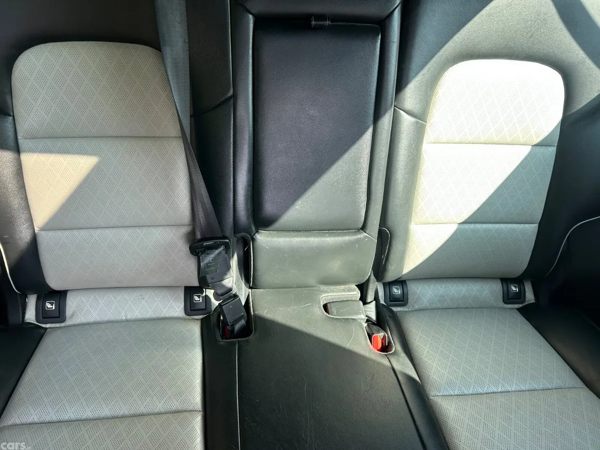 Kia Sportage SUV, Diesel, 2017, Red