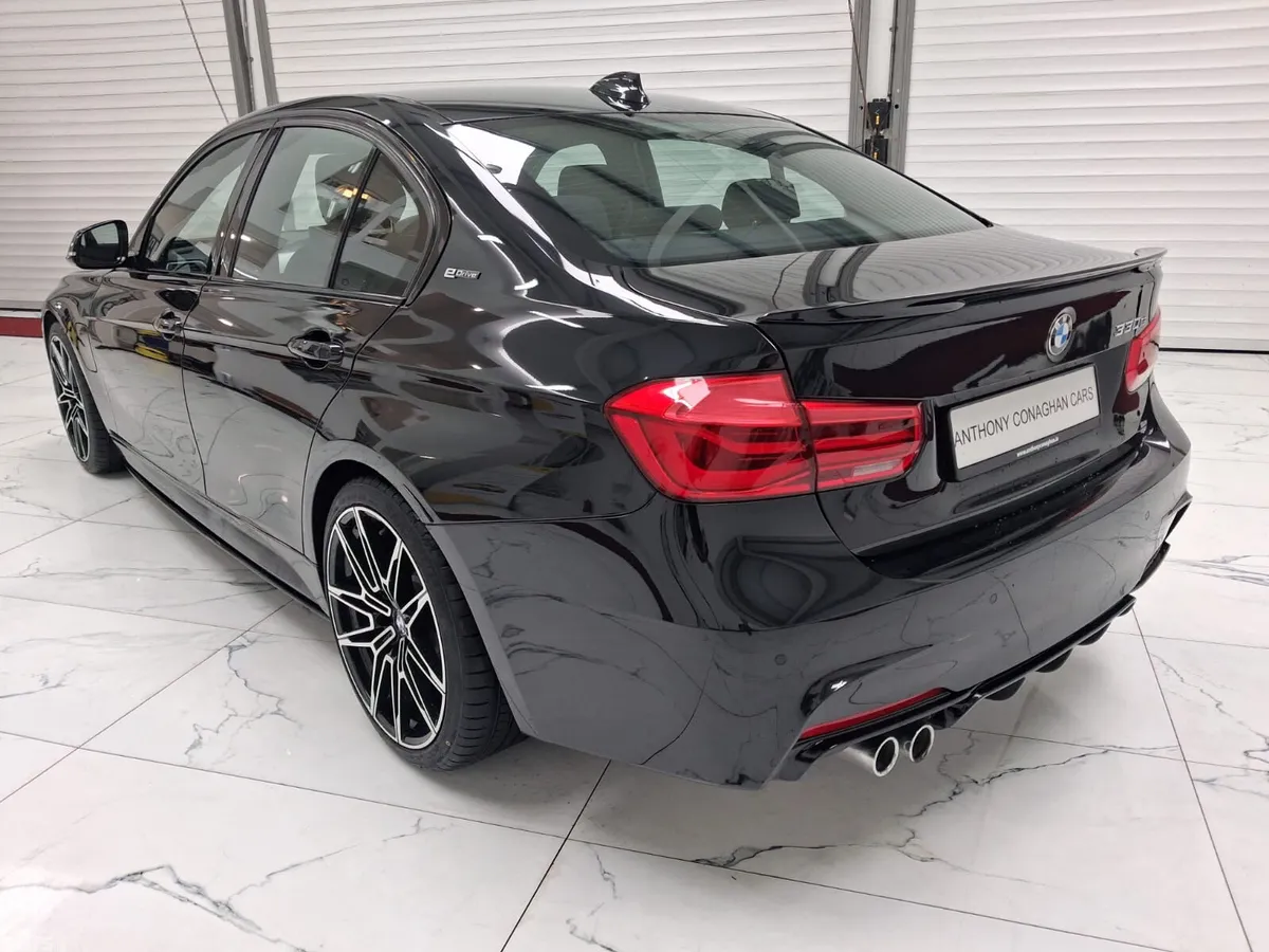 BMW 3-Series Saloon, Petrol Plug-in Hybrid, 2017, Black