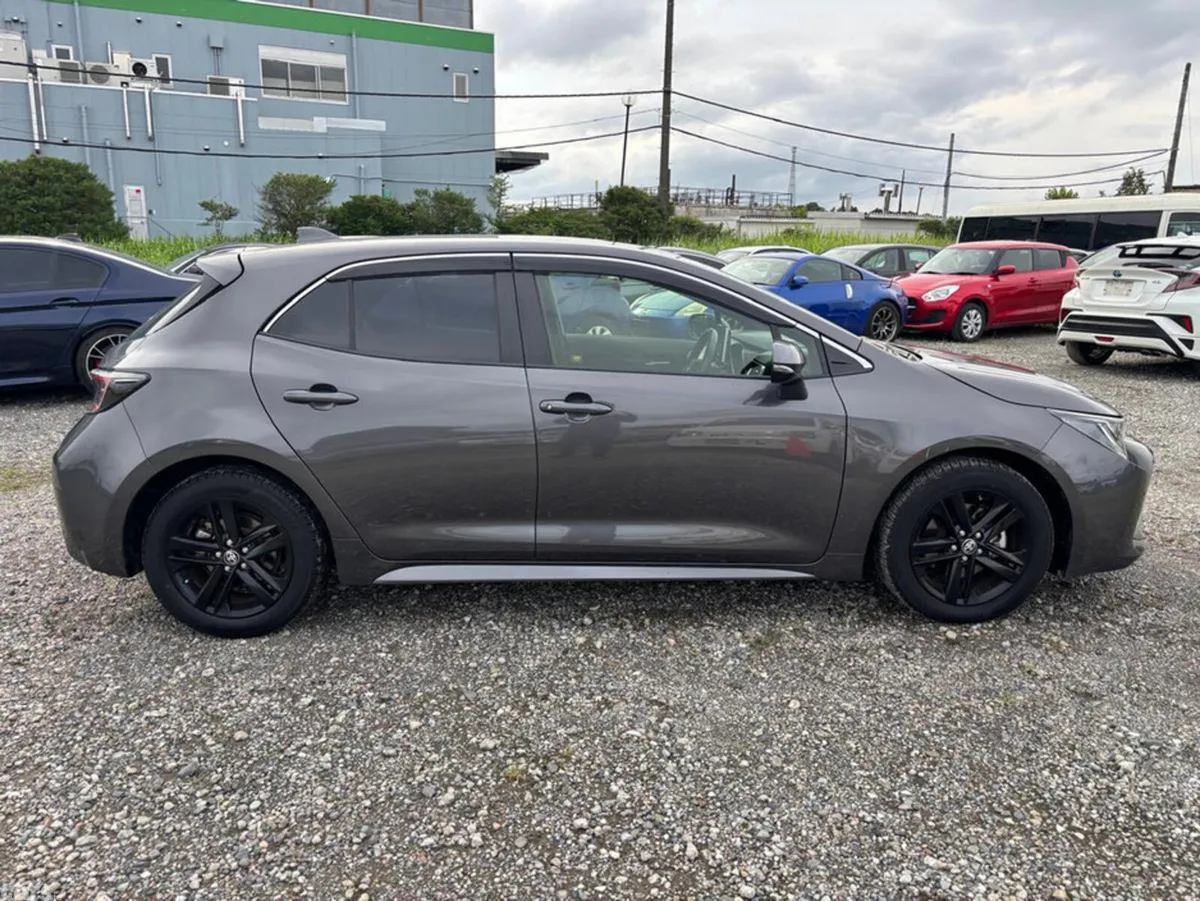Toyota Corolla Hatchback, Petrol Hybrid, 2020, Grey