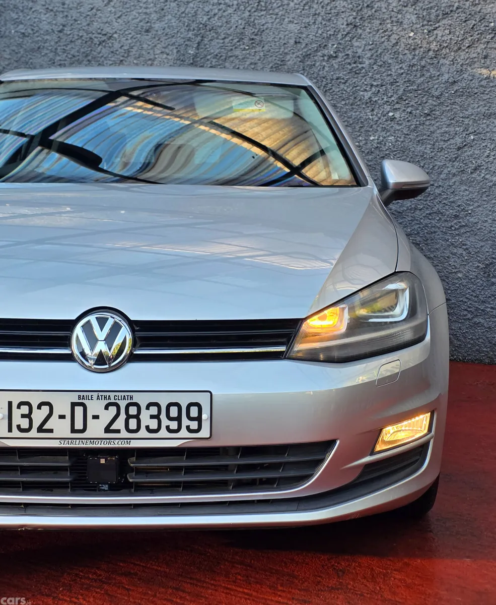 Volkswagen Golf Hatchback, Petrol, 2013, Silver