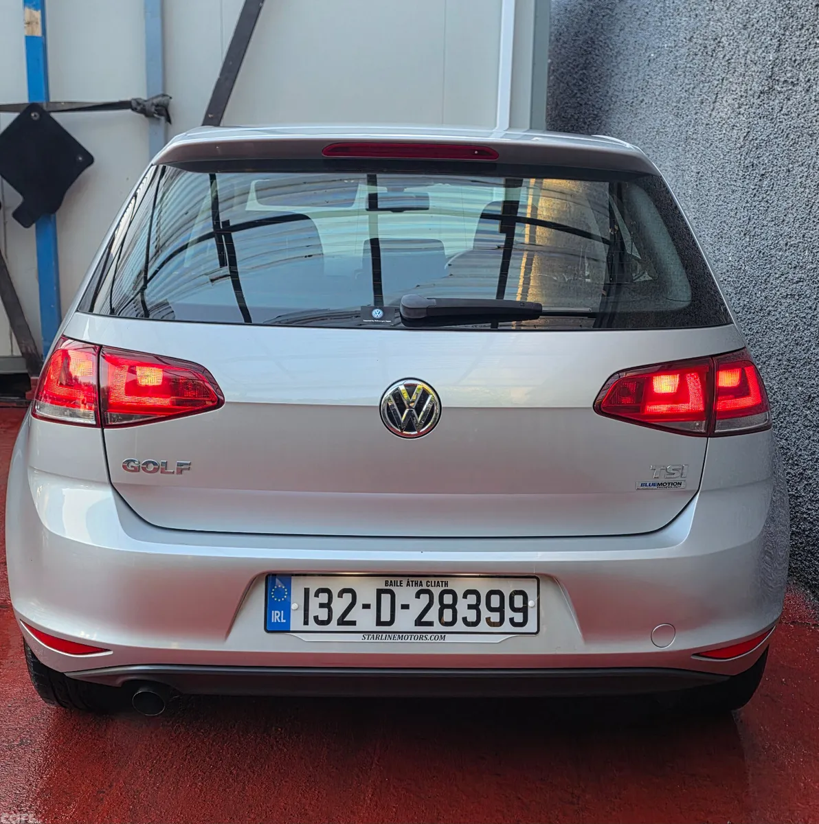 Volkswagen Golf Hatchback, Petrol, 2013, Silver