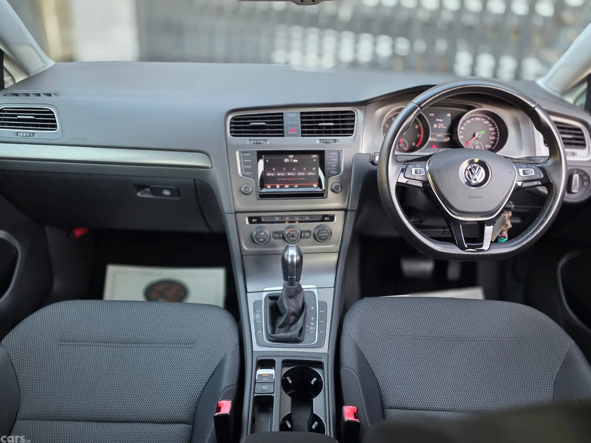 Volkswagen Golf Hatchback, Petrol, 2013, Silver