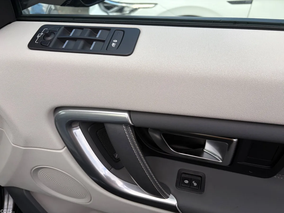 Land Rover Discovery Sport SUV, Diesel, 2019, Grey