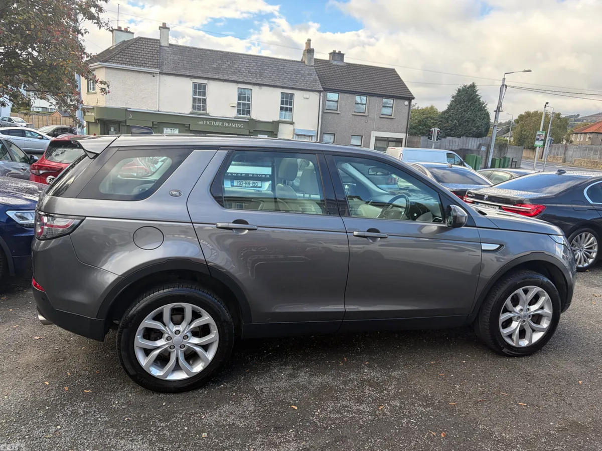 Land Rover Discovery Sport SUV, Diesel, 2019, Grey