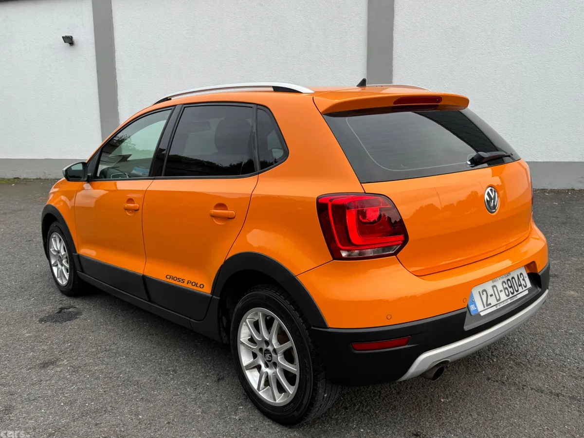 Volkswagen Polo Hatchback, Petrol, 2012, Orange