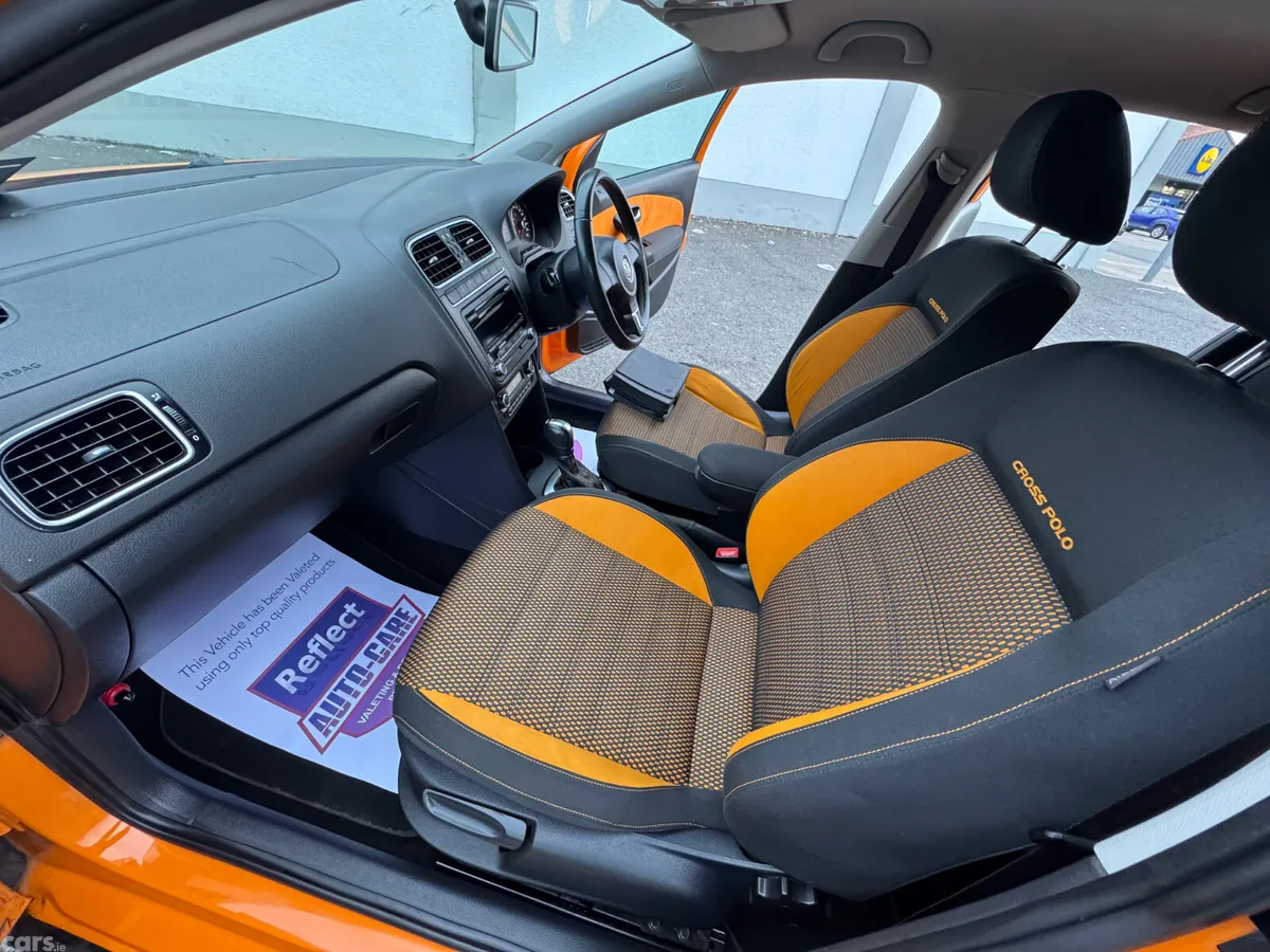 Volkswagen Polo Hatchback, Petrol, 2012, Orange