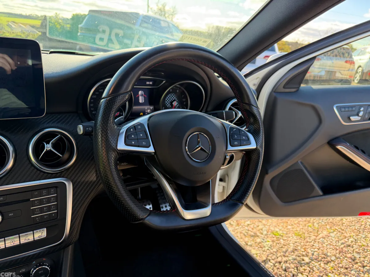 Mercedes-Benz A-Class Hatchback, Petrol, 2017, White
