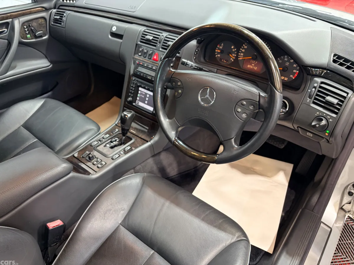 Mercedes-Benz E-Class Saloon, Petrol, 2001, Silver
