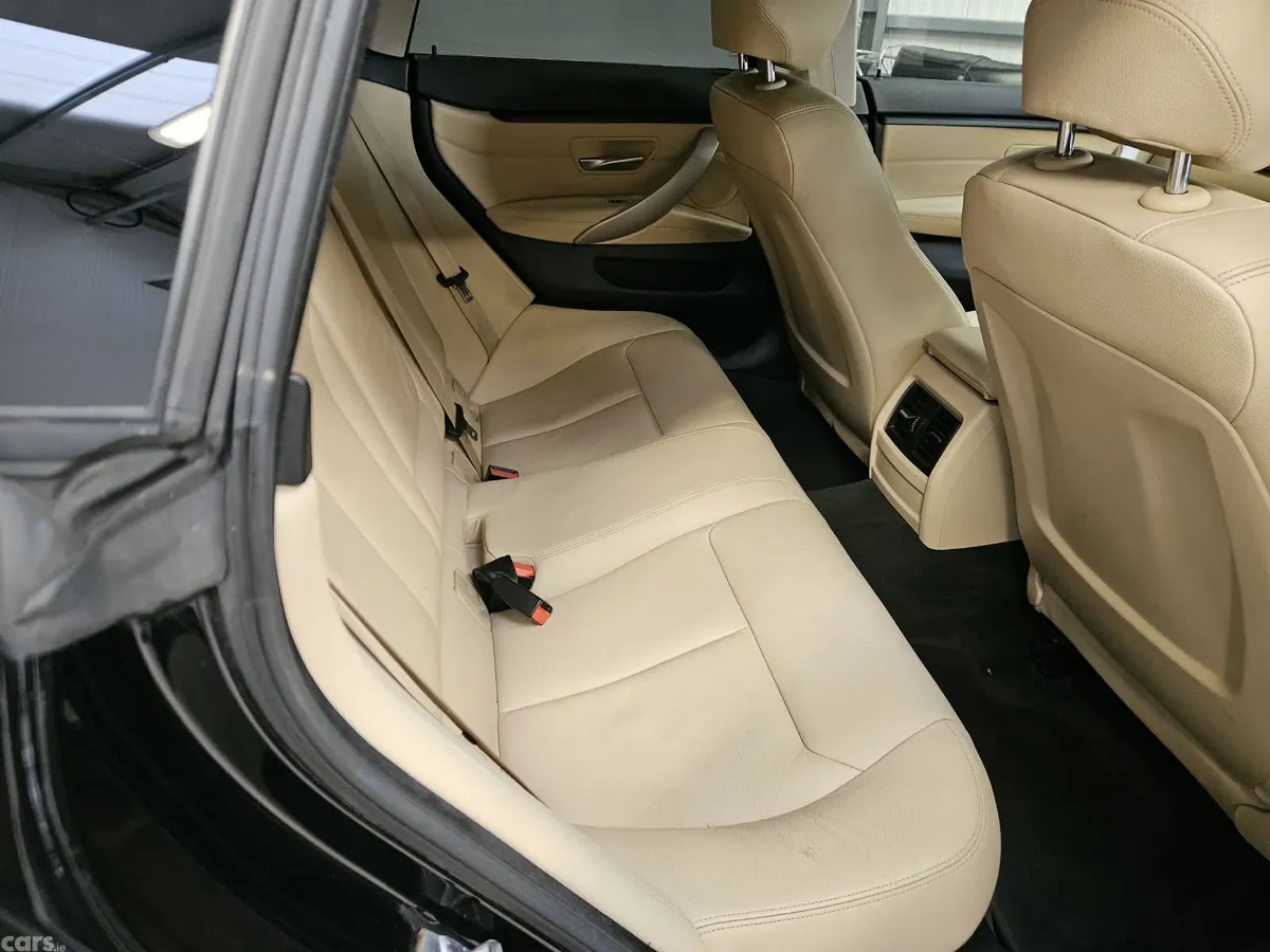 BMW 4-Series Coupe, Diesel, 2018, Black