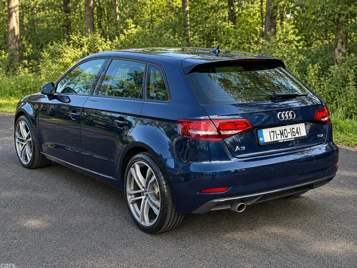 Audi A3 Hatchback, Diesel, 2017, Blue