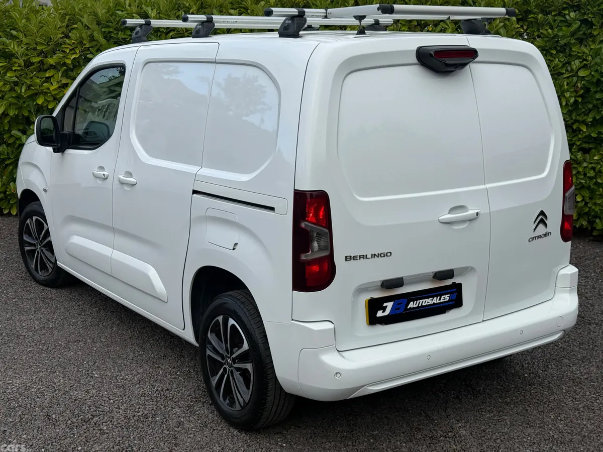 Citroen Berlingo MPV, Diesel, 2019, White