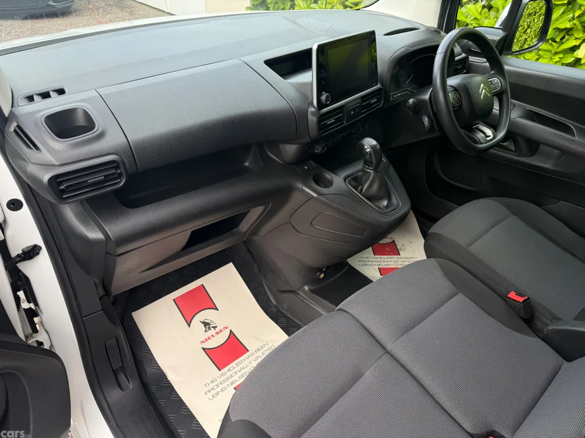 Citroen Berlingo MPV, Diesel, 2019, White