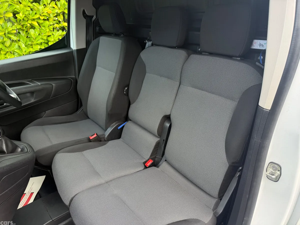 Citroen Berlingo MPV, Diesel, 2019, White