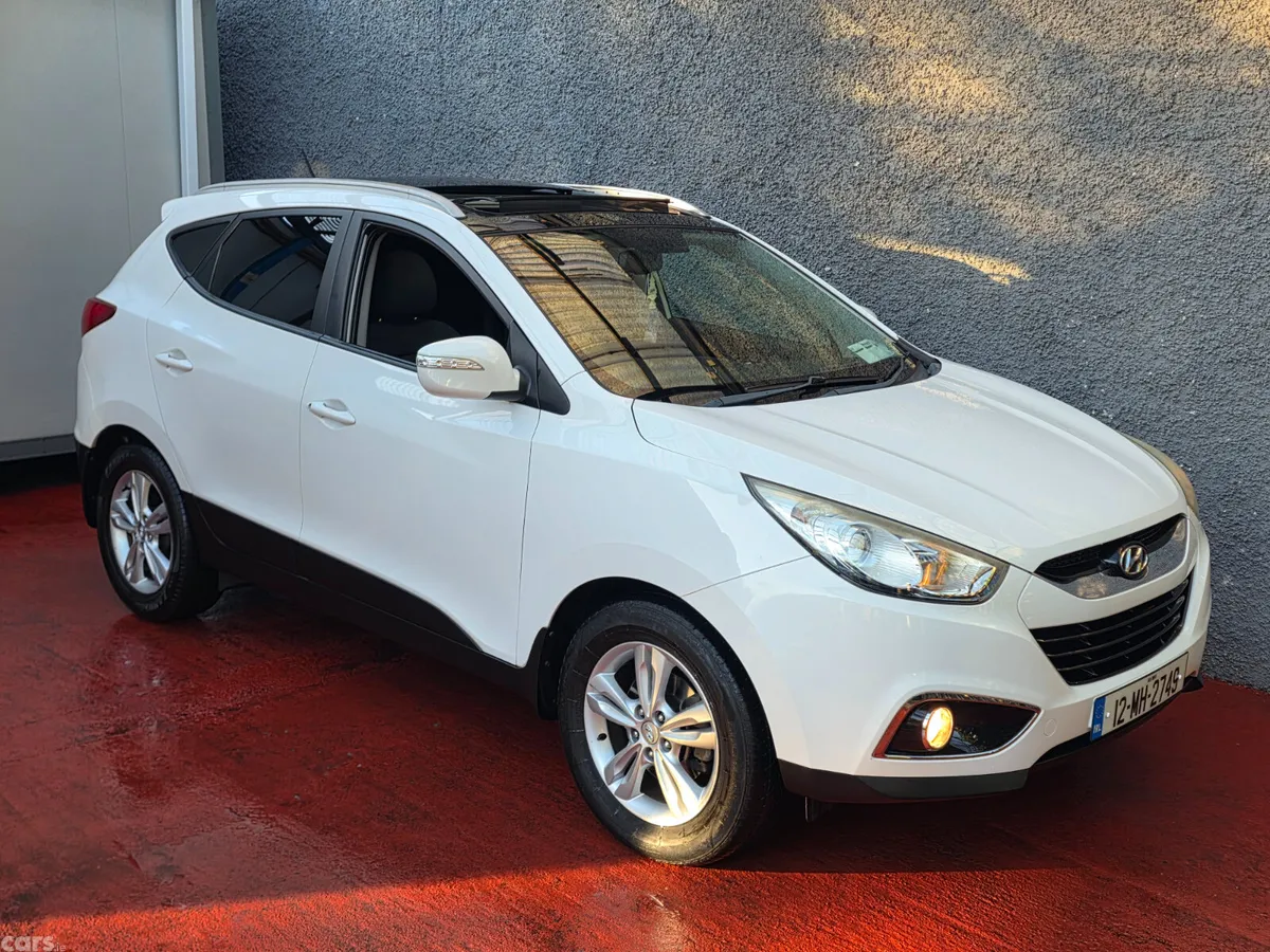 Hyundai ix35 SUV, Diesel, 2012, White