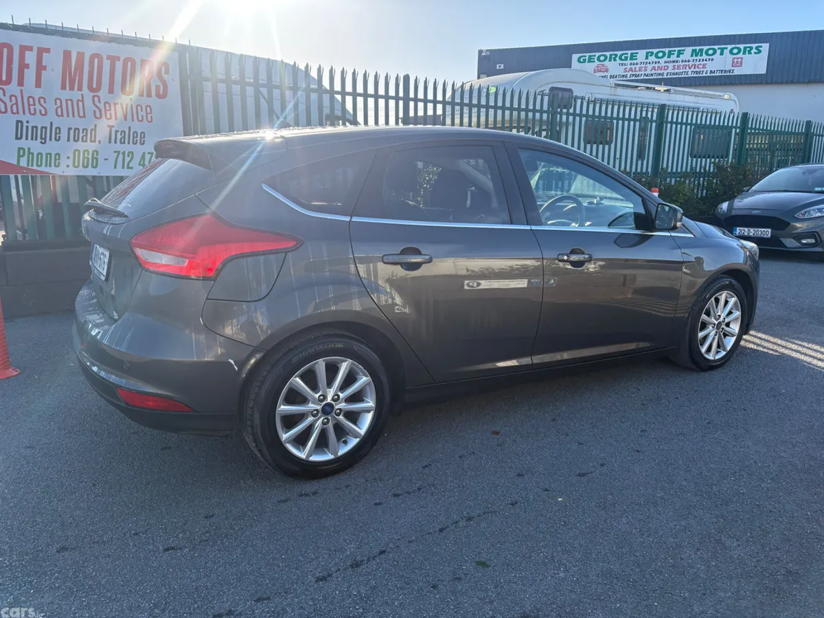Ford Focus Hatchback, Diesel, 2018, Grey