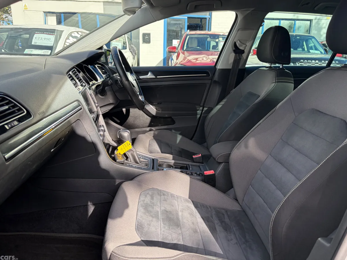 Volkswagen Golf Estate, Petrol, 2015, Silver