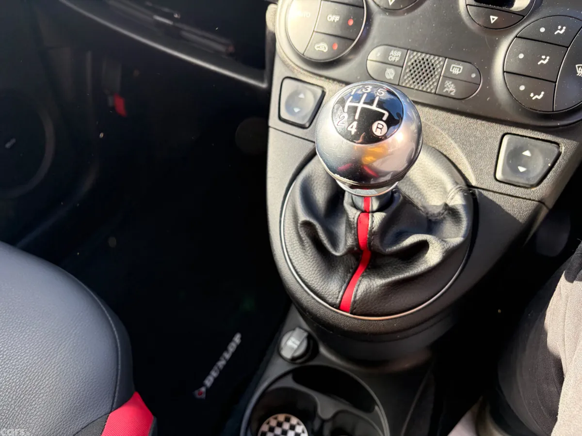 Fiat 500 Hatchback, Petrol, 2015, White