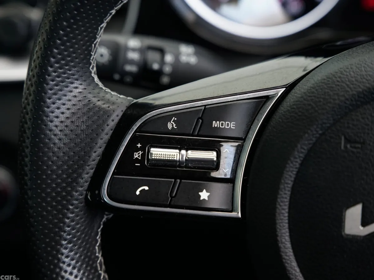 Kia Ceed Hatchback, Petrol, 2025, Black