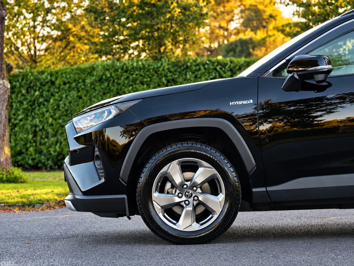 Toyota RAV4 SUV, Petrol Hybrid, 2019, Black