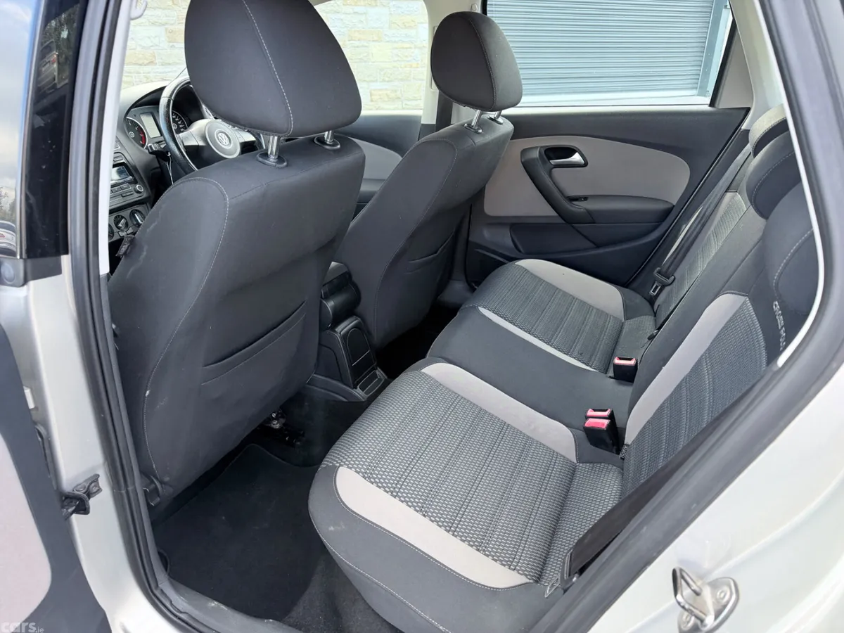 Volkswagen Polo Hatchback, Petrol, 2012, Brown