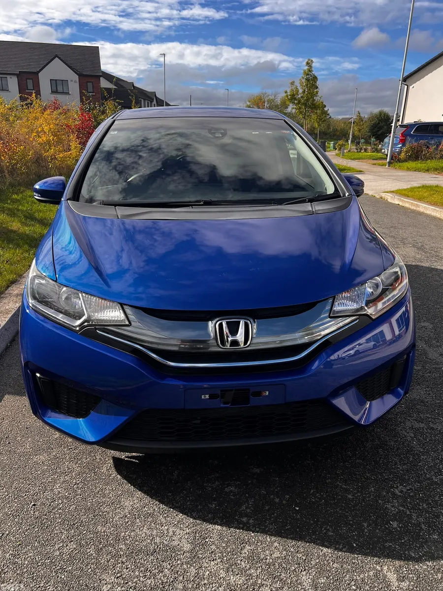 Honda Fit Hatchback, Petrol Hybrid, 2014, Blue