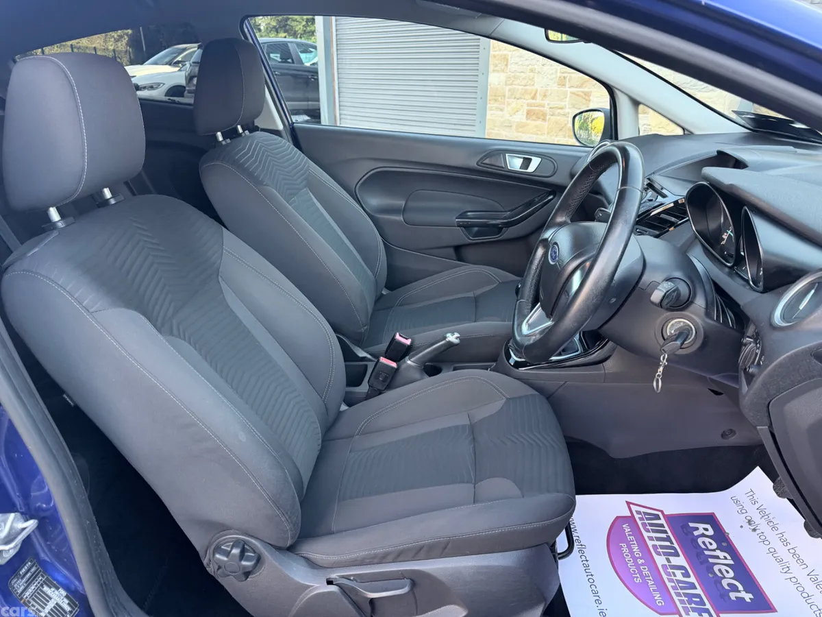 Ford Fiesta Hatchback, Diesel, 2014, Blue