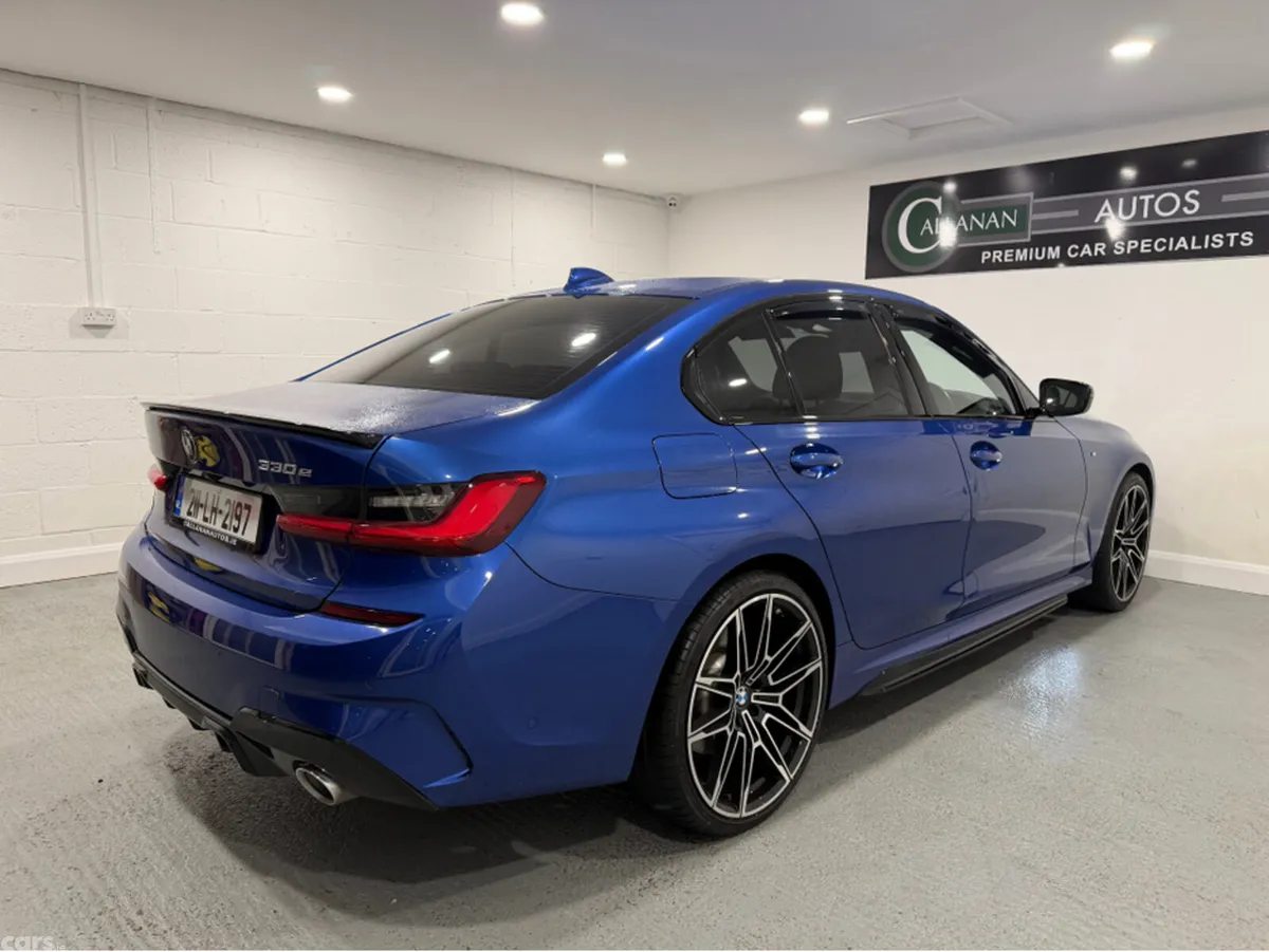 BMW 3-Series Saloon, Petrol Plug-in Hybrid, 2021, Blue