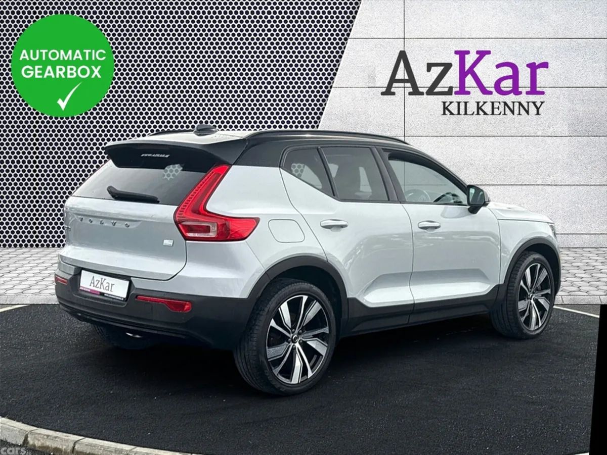 Volvo XC40 SUV, Petrol Plug-in Hybrid, 2022, Grey