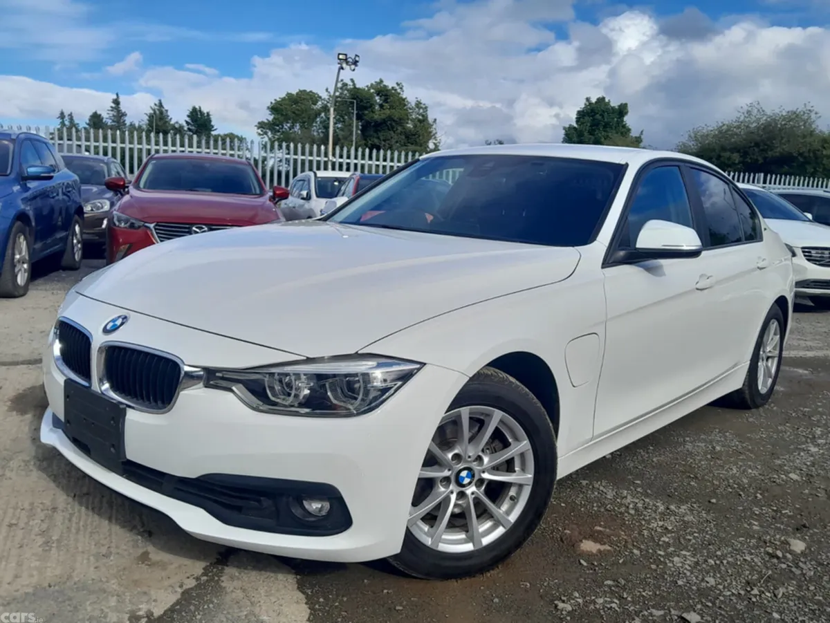 BMW 3-Series Saloon, Petrol Plug-in Hybrid, 2017, White