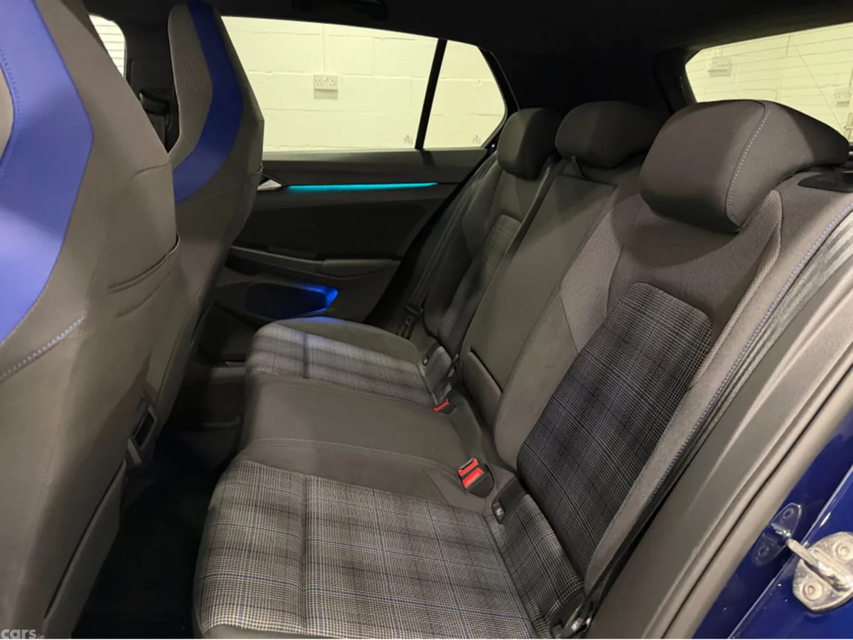 Volkswagen Golf Hatchback, Petrol Plug-in Hybrid, 2023, Blue