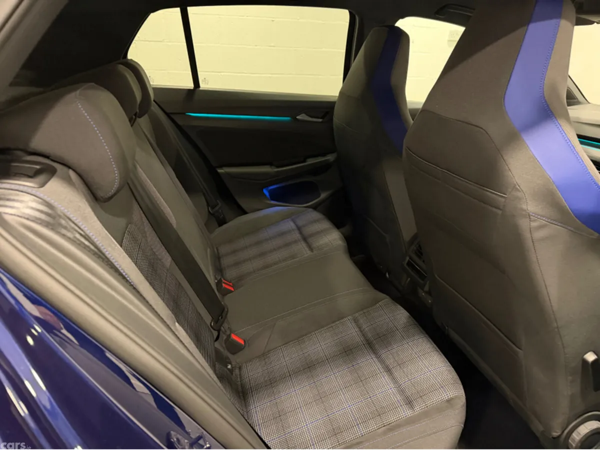 Volkswagen Golf Hatchback, Petrol Plug-in Hybrid, 2023, Blue