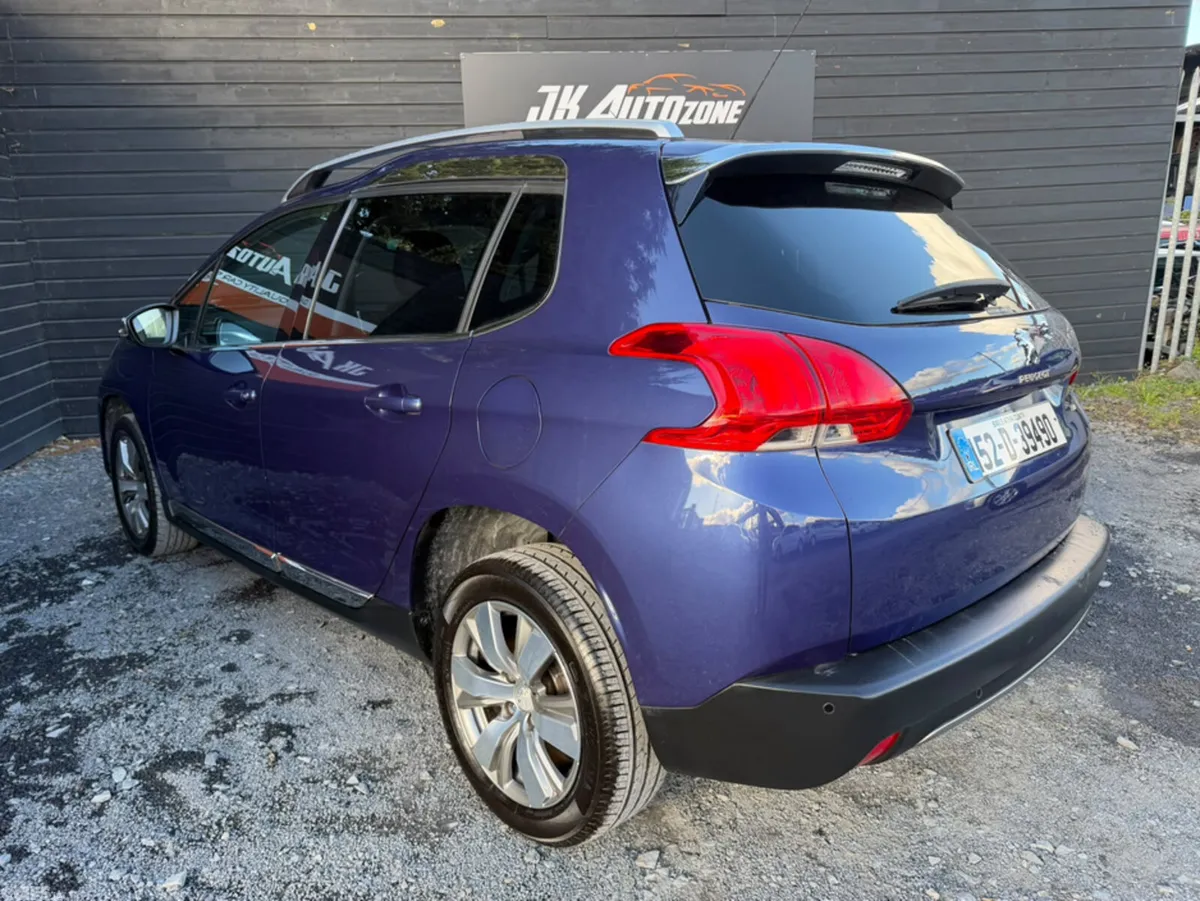 Peugeot 2008 Hatchback, Petrol, 2015, Blue