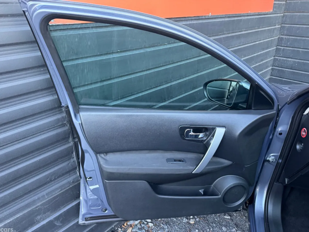Nissan Qashqai Hatchback, Petrol, 2007, Blue