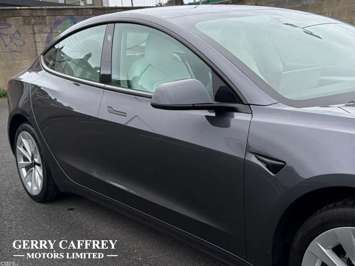 Tesla Model 3 Saloon, Electric, 2022, Grey