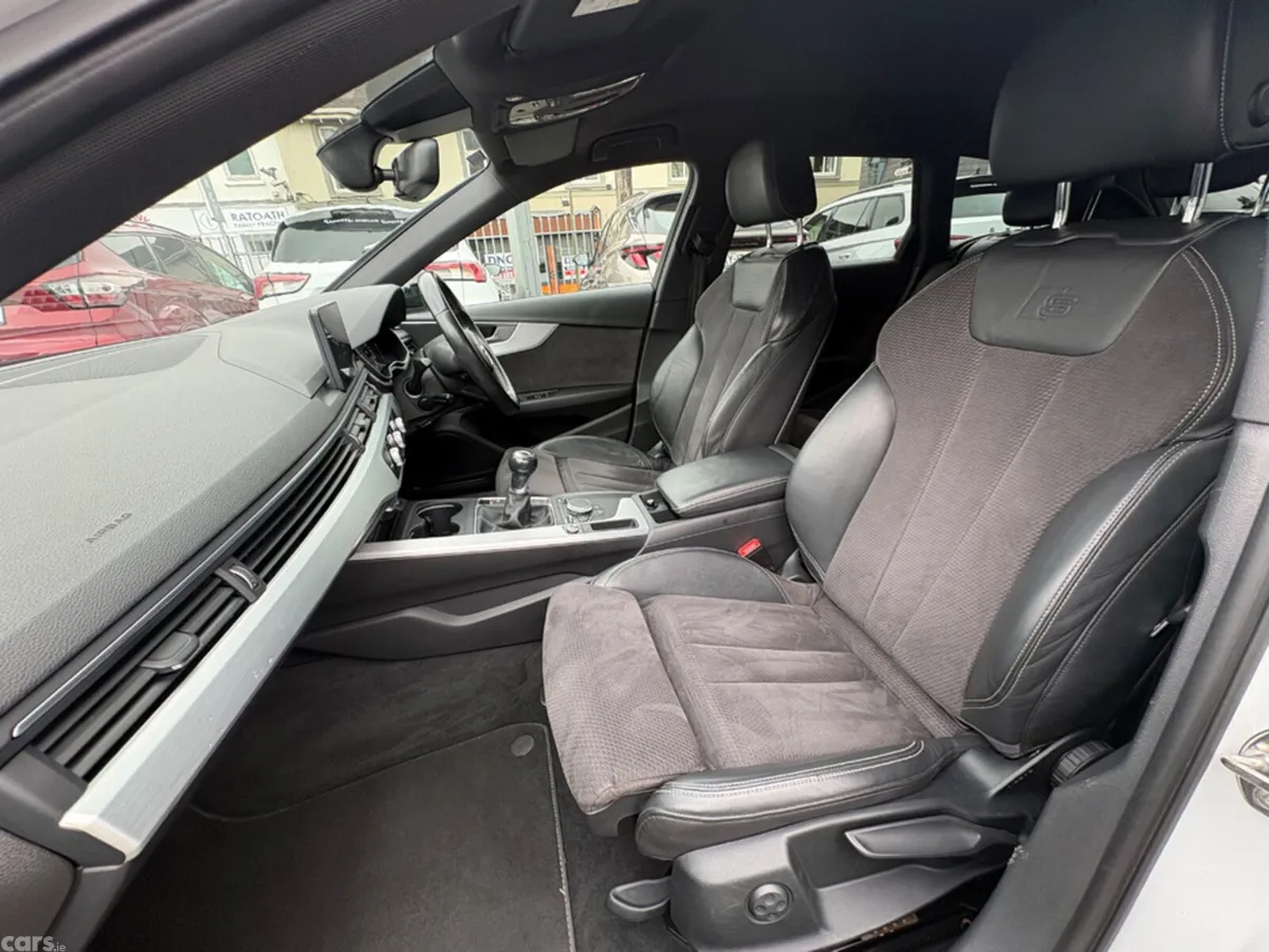 Audi A4 Estate, Diesel, 2017, White