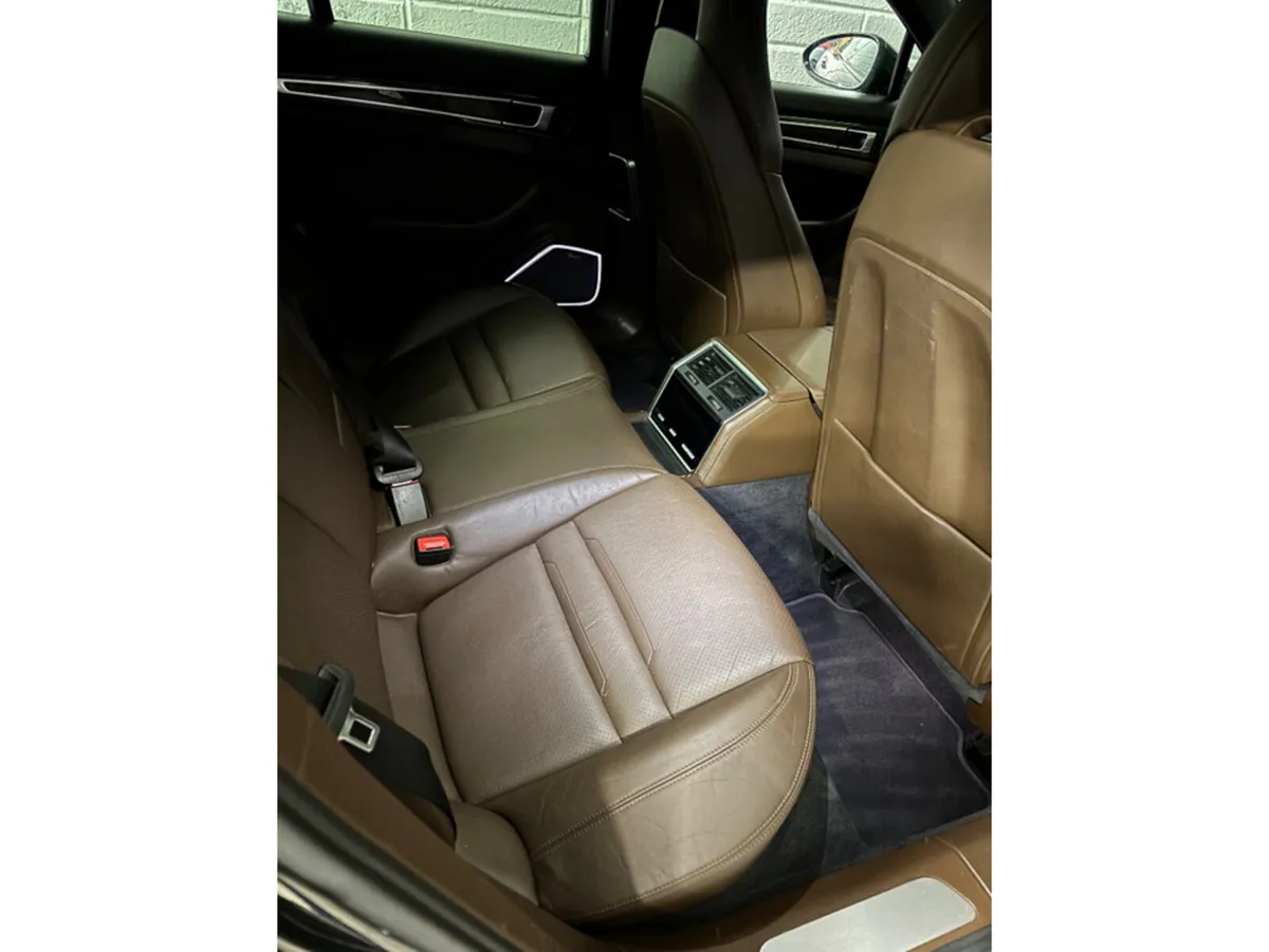Porsche Panamera Hatchback, Petrol Plug-in Hybrid, 2018, Grey