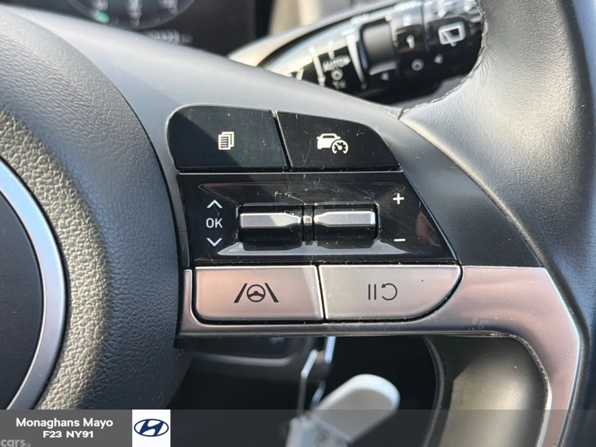Hyundai Tucson MPV, Diesel, 2021, Brown