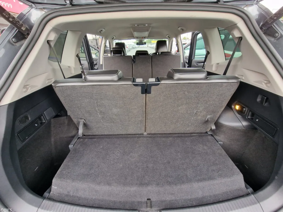 SEAT Tarraco MPV, Diesel, 2022, Grey