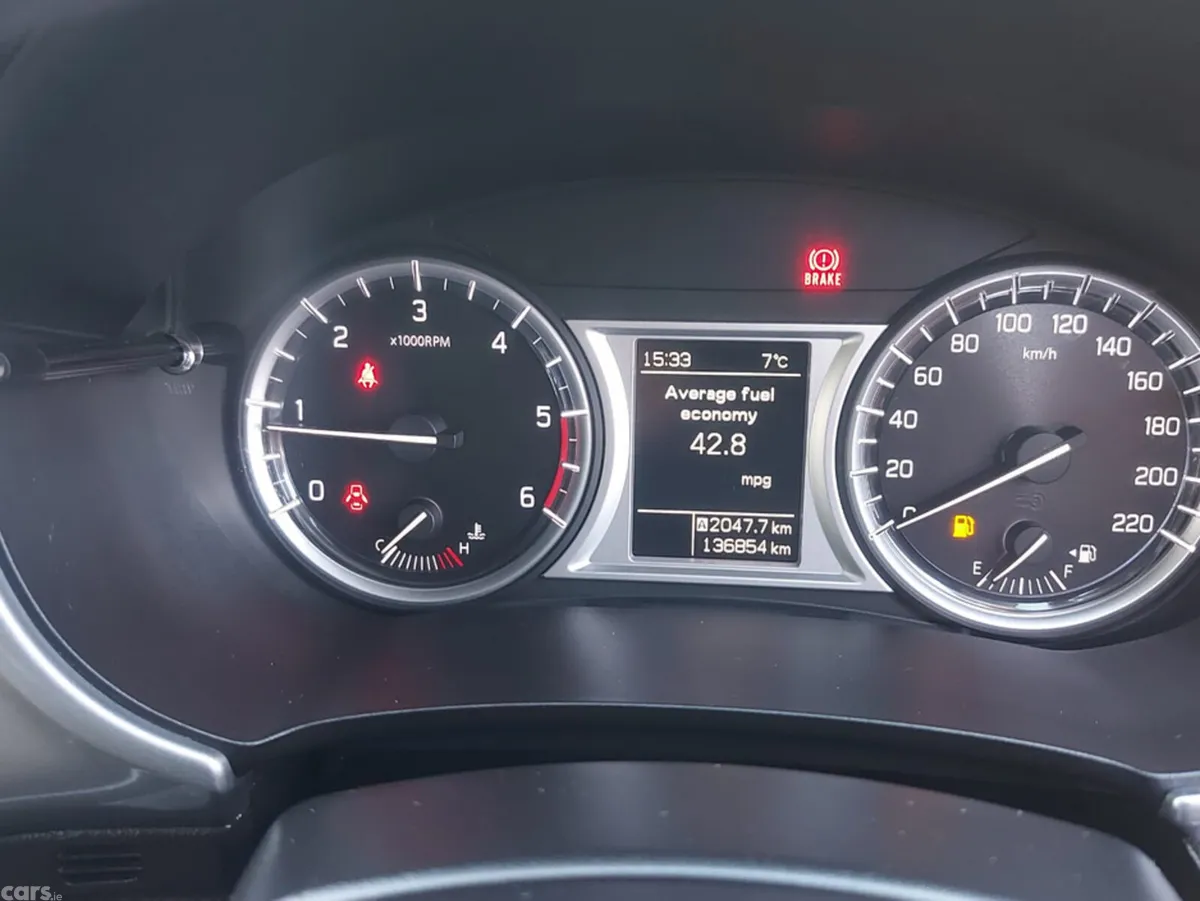 Suzuki Vitara SUV, Diesel, 2016, White