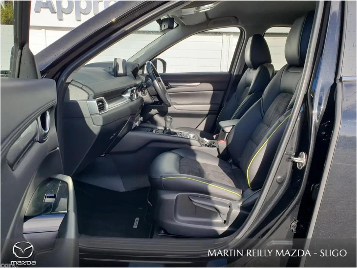 Mazda CX-5 MPV, Diesel, 2024, Black